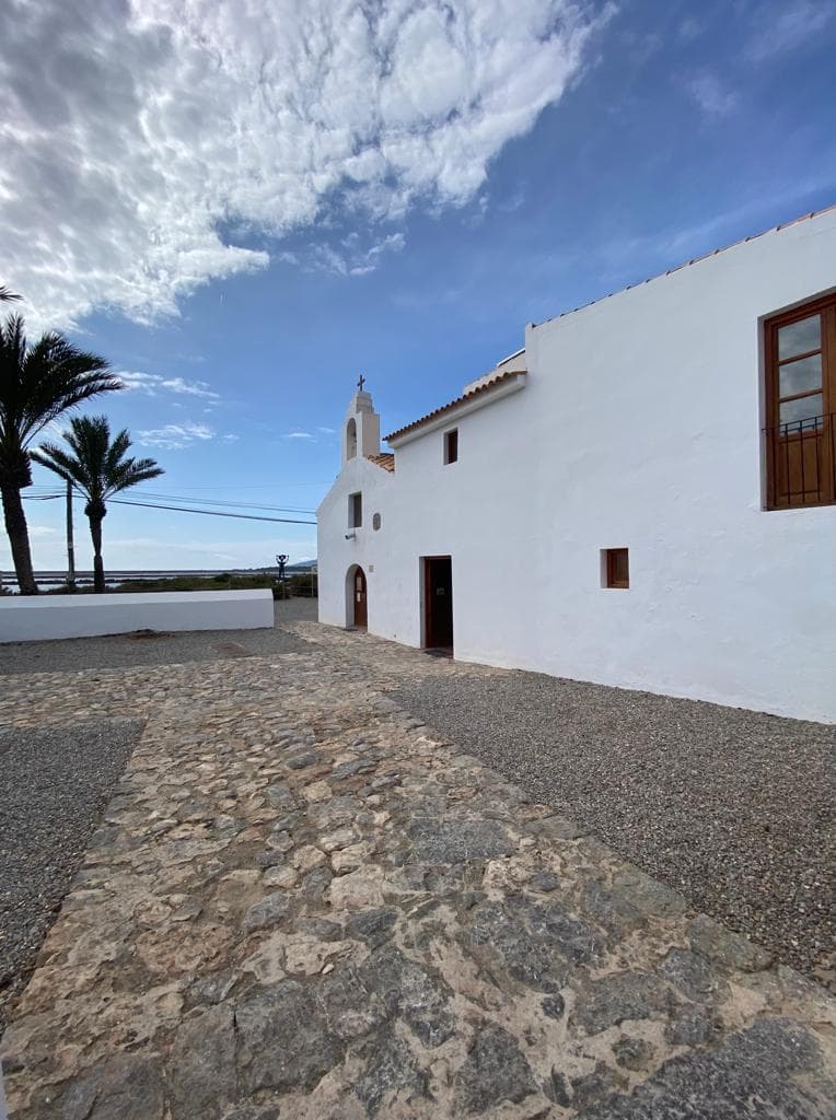 Things To Do When Cloudy Salinasibizasalt Flats Things To Do When Cloudy Salinasibizasalt Flats