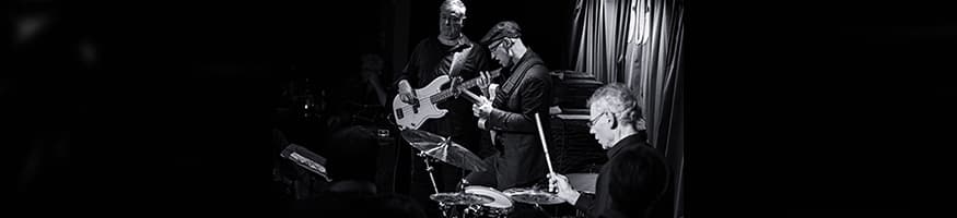 Pete Roth Trio (Featuring Bill Bruford)