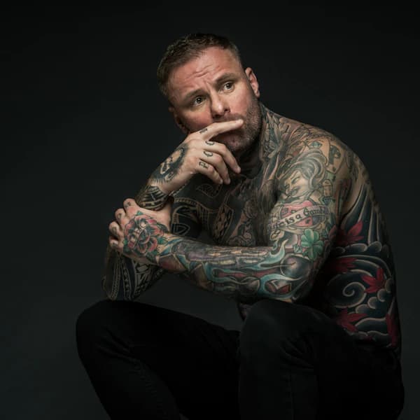 Kris Barras Band: Live + Signing