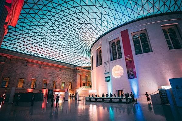 90s Silent Disco in The British Museum