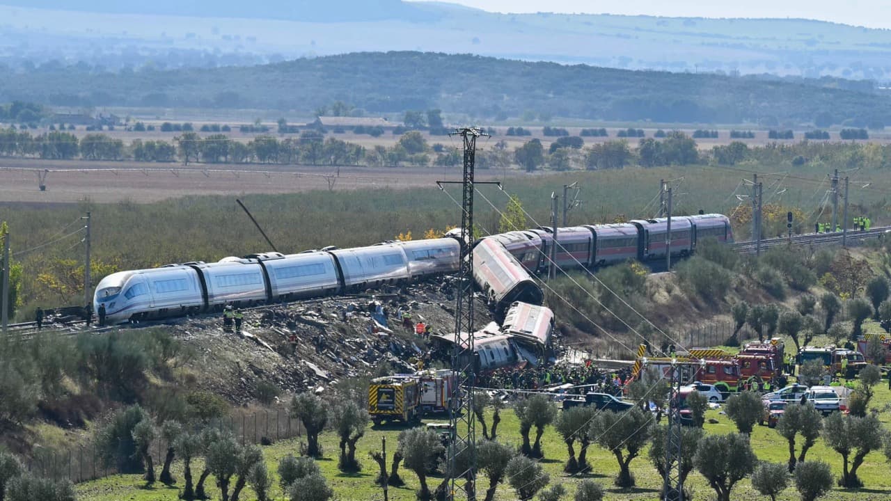 Luto En Ibiza Por El Accidente De Tren De Toledo Y Cancelación De Eventos